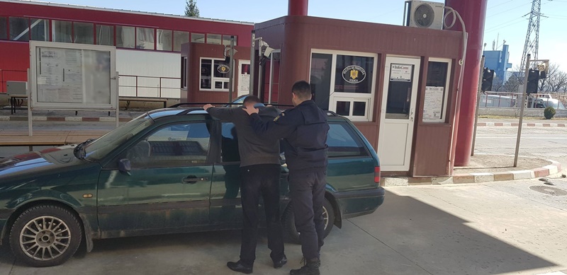 Căutat în toată Europa, prins de frontieriștii sătmăreni. Bărbatul a ajuns direct după gratii