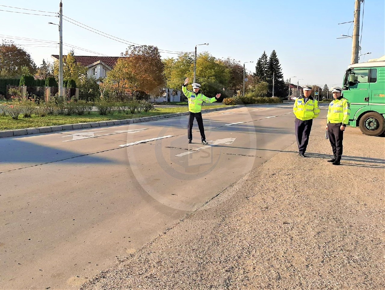 După ce și-a făcut treaba, Poliția Rutieră Satu Mare acuză amenințări politice!