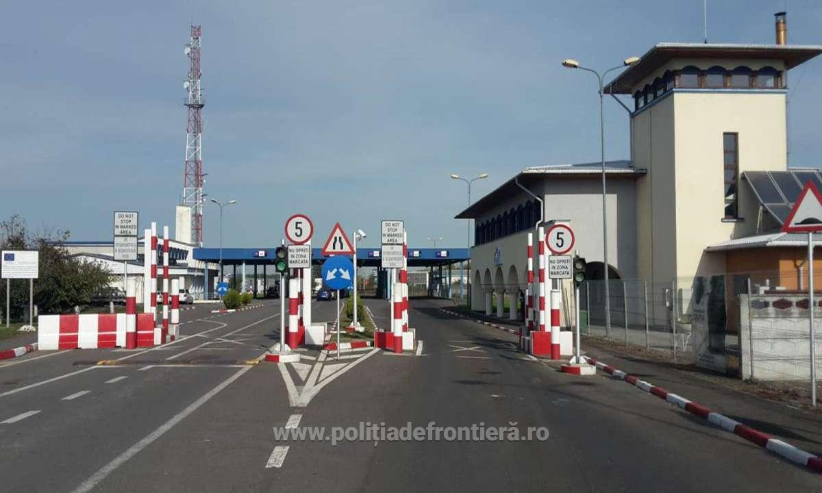 Cetățean străin, prins în flagrant în timp ce încerca să dea mită polițiștilor de la Halmeu