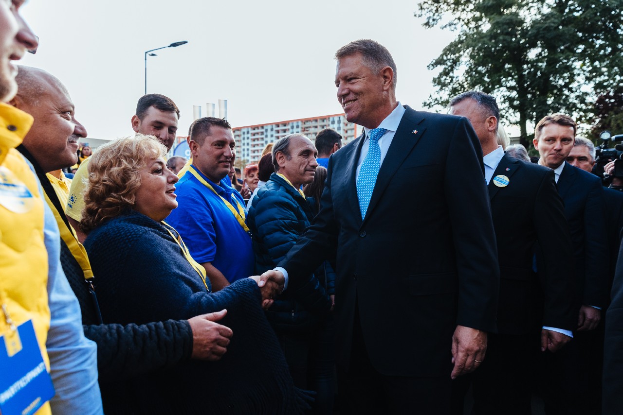 Iohannis: PSD rămâne un adversar puternic. Oamenii așteaptă soluții de la PNL