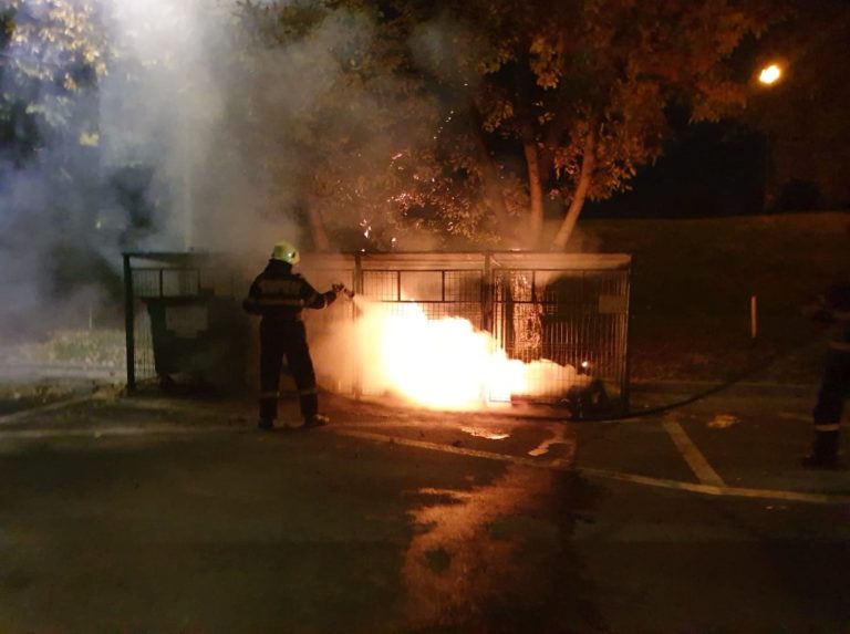 Un careian s-a jucat cu focul și a ajuns după gratii. Va avea de dat explicații în fața judecătorilor