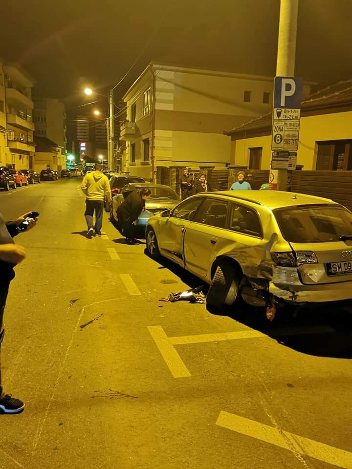 FOTOGALERIE. A fost prins tânărul care a avariat ȘAPTE mașini în Satu Mare. Era băut!