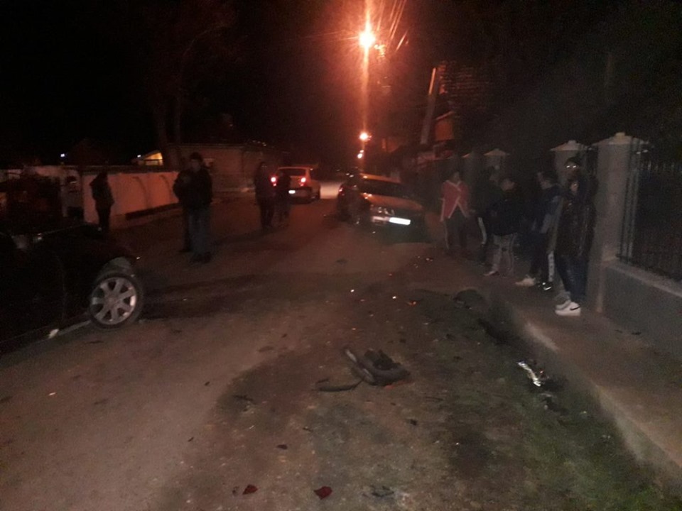 FOTO. Accident în lanț, cu victimă, în județul Satu Mare. Cinci mașini avariate