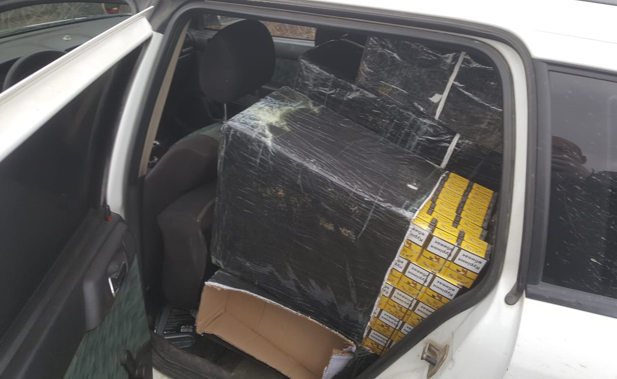 FOTO. Un șofer a fugit de Poliție. Urmărire ca-n filme la limita județului Satu Mare