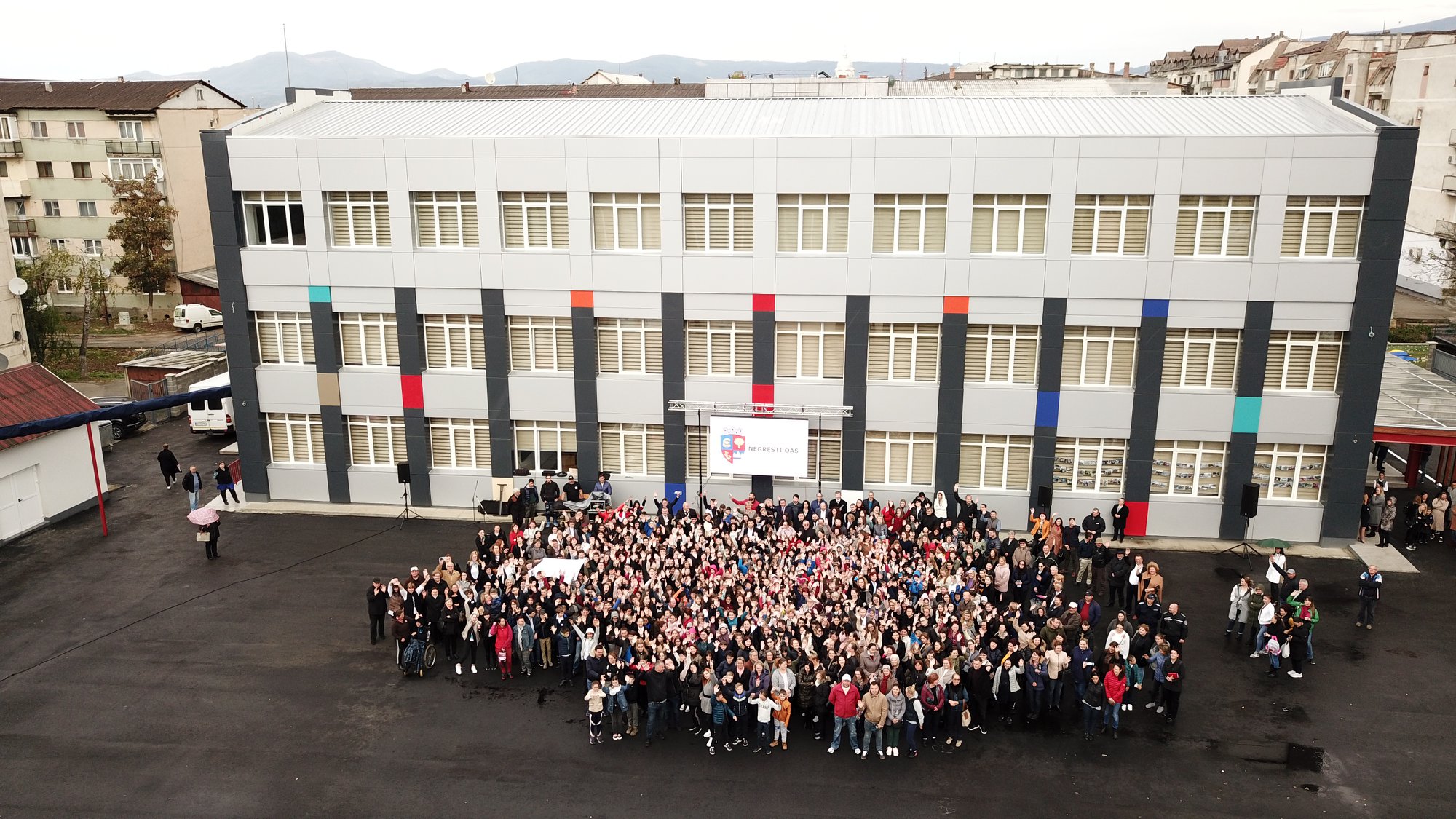 FOTOGALERIE. Cum arată școala de peste un milion de euro din județul Satu Mare