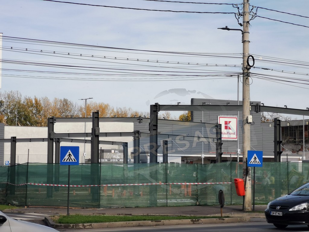FOTO. McDonald`s trage tare la Satu Mare. Construcție pe repede-nainte!