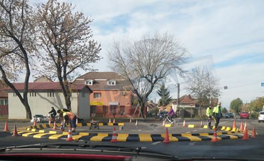 FOTO. Un nou sens giratoriu într-una dintre cele mai dificile intersecții din Satu Mare