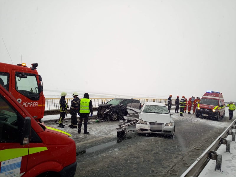 Accident rutier grav, cu două victime, între Satu Mare și Carei. Traficul este blocat