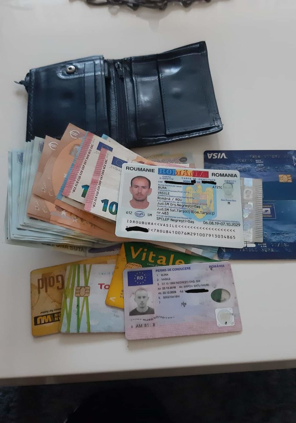 FOTO. Ce gest! Un sătmărean a găsit un portofel plin cu bani! Caută proprietarul