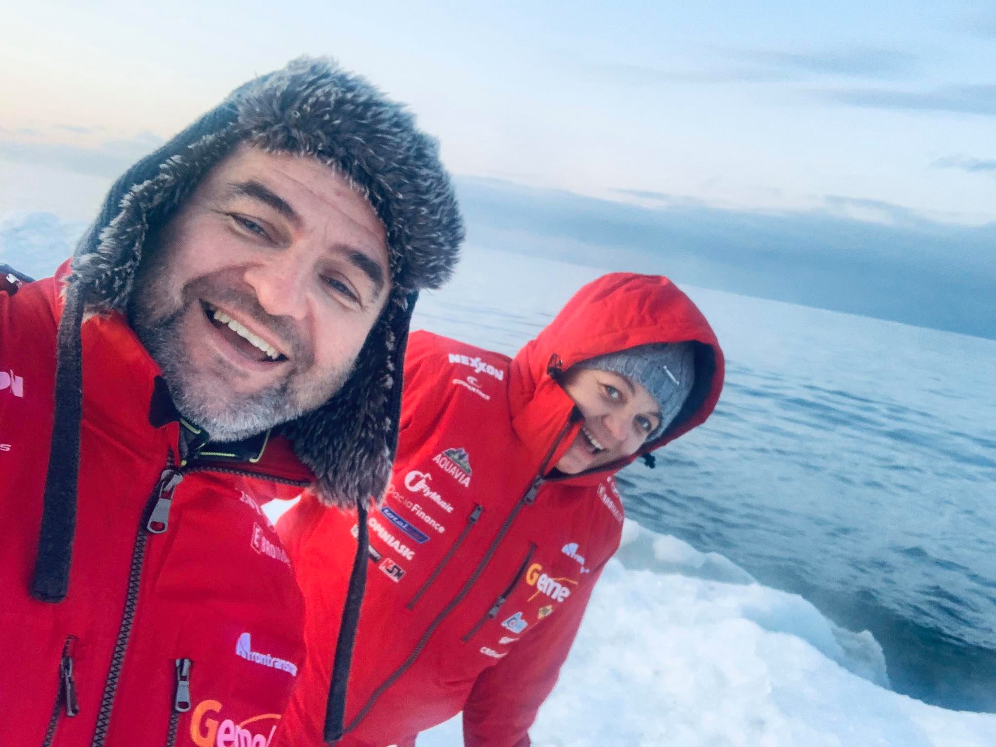 FOTO/VIDEO. Și totuși Duster-ul rezistă. Sătmărenii Bertici, la -43 grade în Siberia!