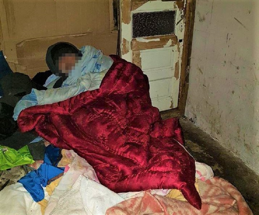 Poliția Locală caută să salveze oamenii străzii. Au nevoie de ajutorul nostru!