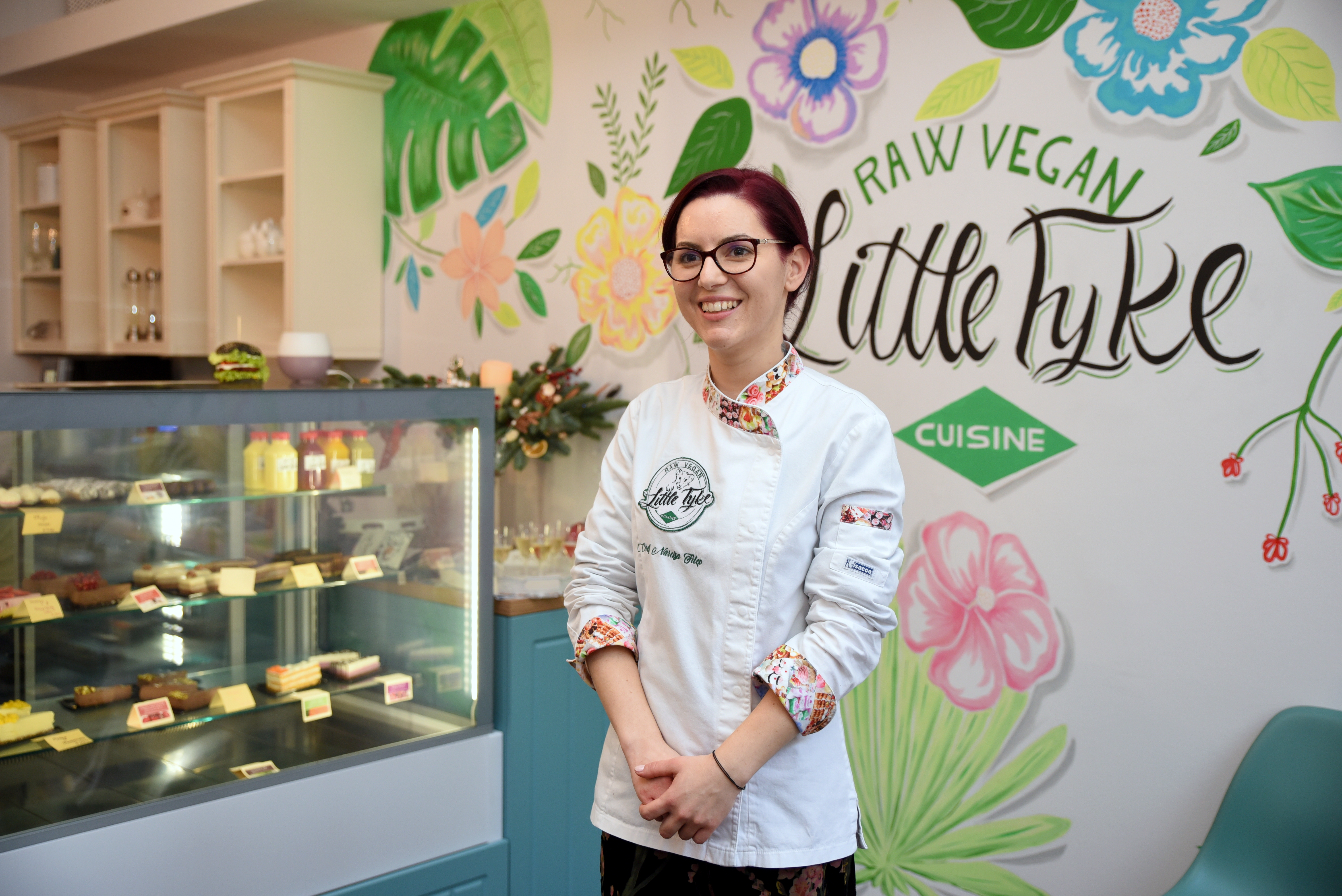 FOTO. O sătmăreancă a deschis primul bistro raw-vegan din Satu Mare (P)