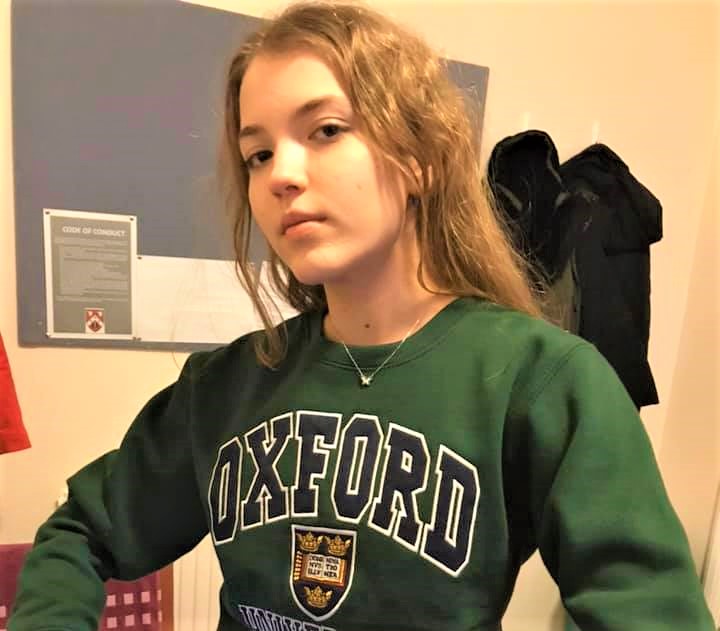 Ioana Roman, eleva de zece a Sătmarului, a fost admisă la Oxford!