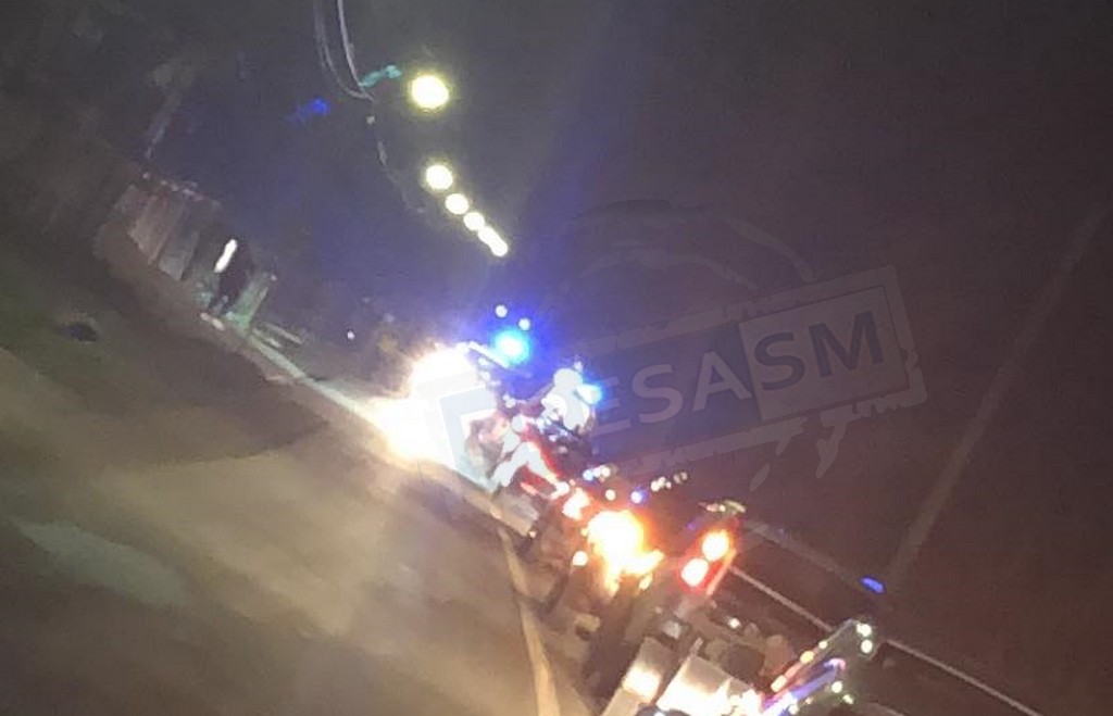 FOTO. O șoferiță a dat cu mașina peste doi bărbați, în județul Satu Mare