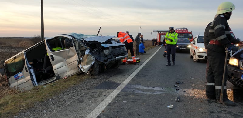FOTOGALERIE. Cum s-a produs accidentul cu 7 răniți, în județul Satu Mare