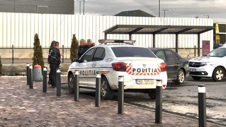 Comedie la mall. Un sătmărean a sunat ca i s-a furat masina. Dar a uitat unde a parcat-o :)