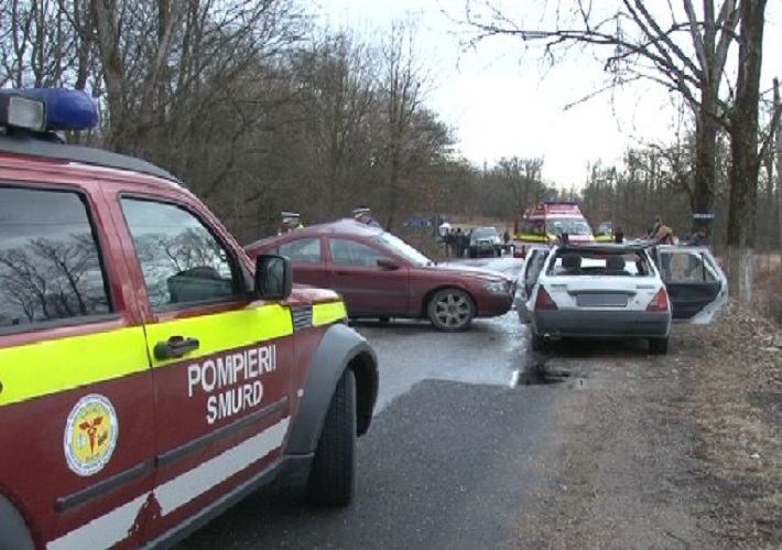 Sătmărean (19 ani) drogat, implicat într-un accident cu un alt sătmărean