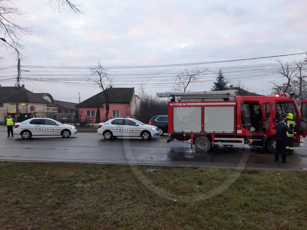 CAREI. A băut bine la bar, s-a urcat la volan și a făcut imediat accident