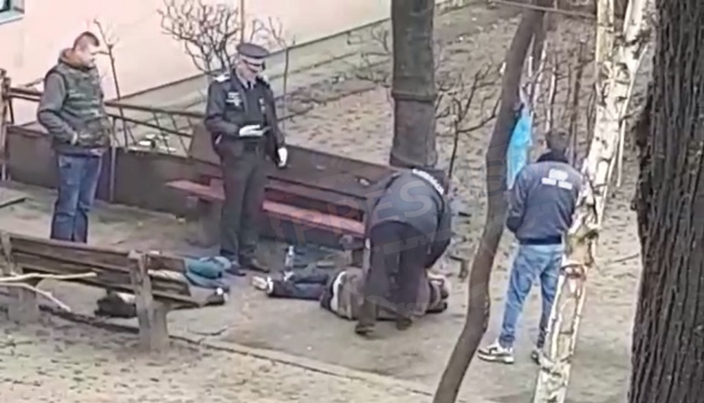 FOTO/VIDEO. Femeie și bărbat căzuți pe stradă în municipiul Satu Mare