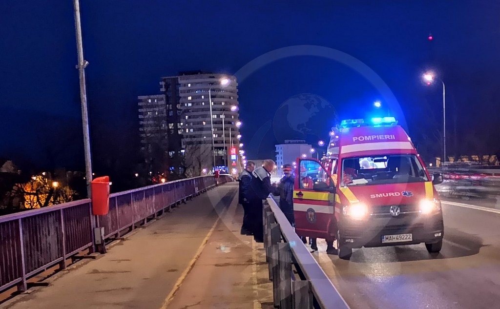FOTO. Tentativă de suicid cu repetiție pe Podul Golescu. Mircea O., actor principal
