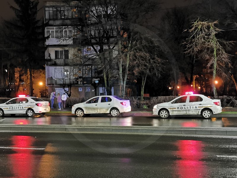 Femeie tâlhărită pe stradă, în municipiul Satu Mare. A ajuns la Urgență