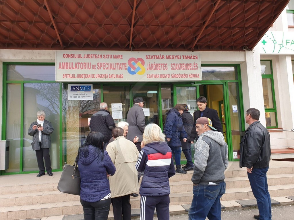 ORAR. Medicii de la Policlinica Veche oferă consultații telefonice în Satu Mare!