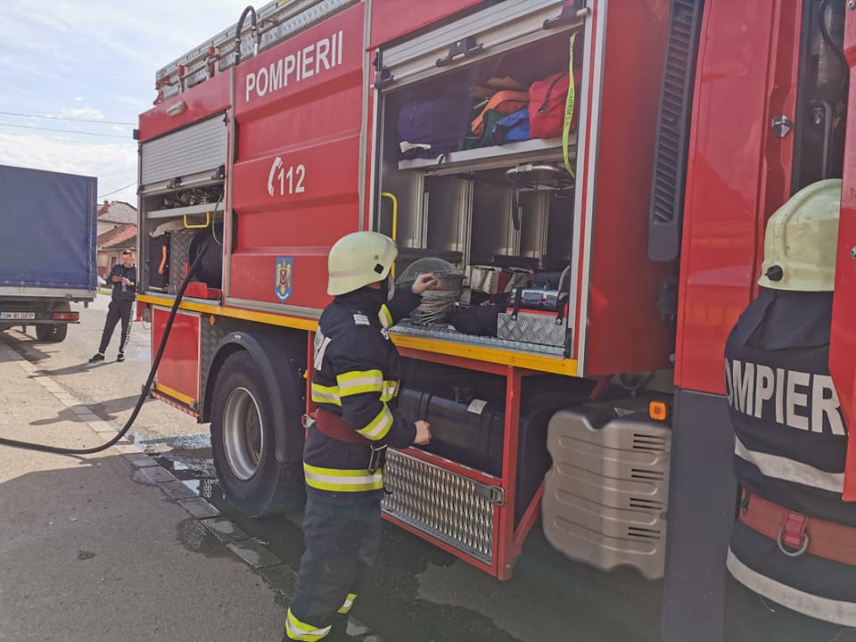 S-a înfocat calculatorul. Incendiu la un imobil din zona centrală a Sătmarului