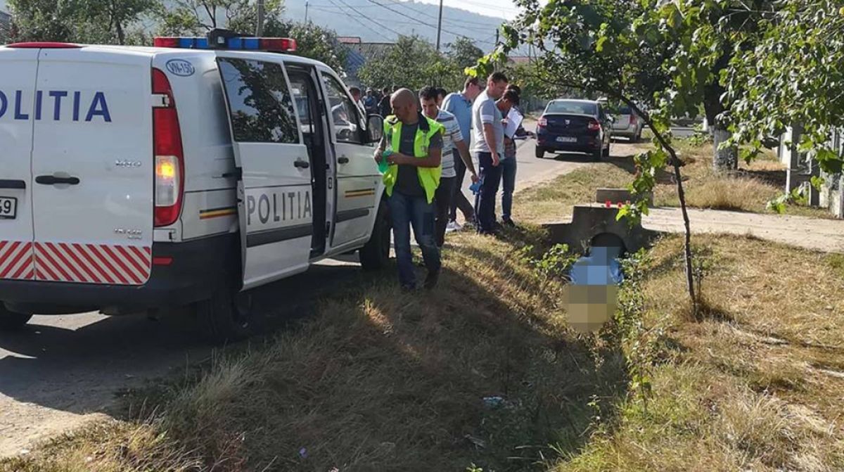 Halott biciklist találtak az árokban