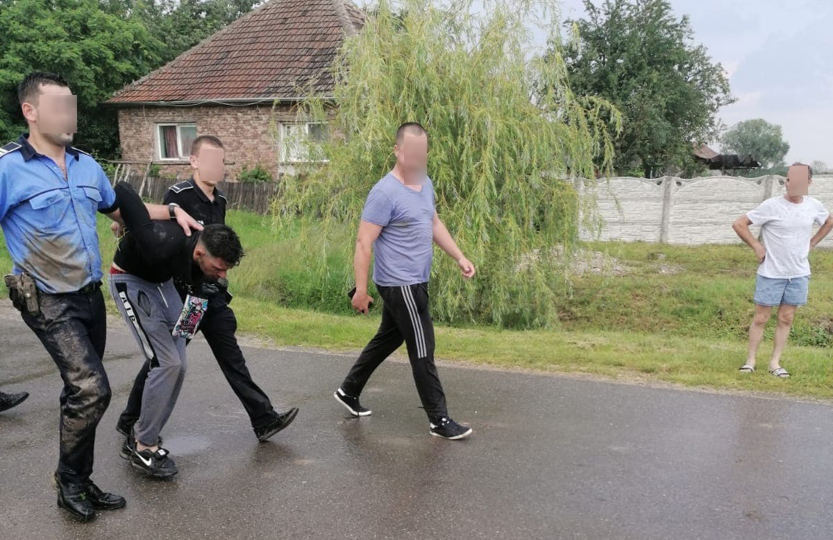 FOTO/VIDEO. Evadatul a fost prins! Acțiune de amploare a Poliției, în tot județul!