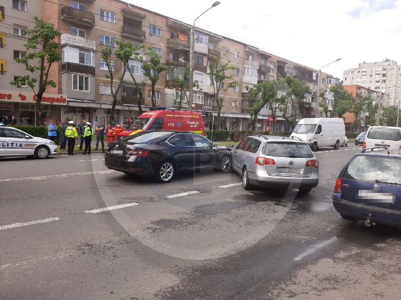 Képgaléria! Baleset a Károlyi úton