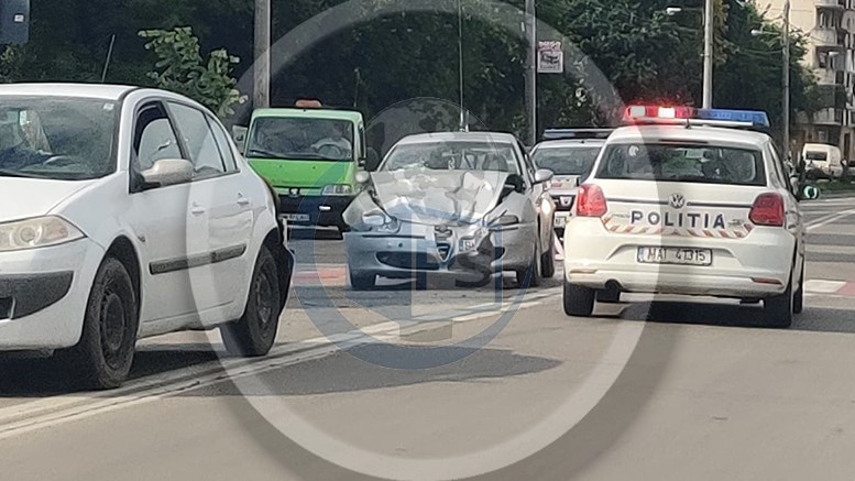 FOTÓ. Baleset a Batizi úton