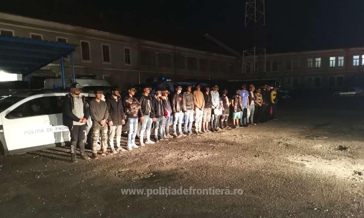FOTO. Alertă la graniță, în județul Satu Mare: 21 de persoane reținute de Poliția de Frontieră