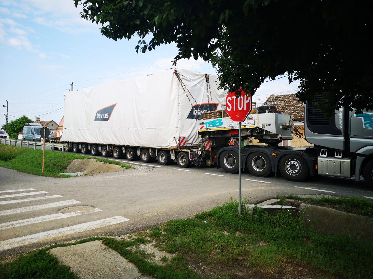 ATENȚIE. Transporturi agabaritice pe DN19. Vă prezentăm traseul complet