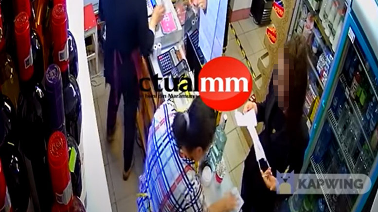 VIDEO. Vânzătoare lovită de clientă pentru că i s-a spus să poarte mască