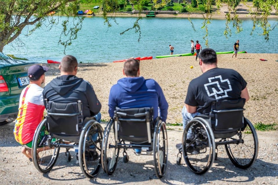 APEL. Caiac SMile are nevoie de sprijin. Vor să construiasă un ponton pentru membrii cu dizabilități