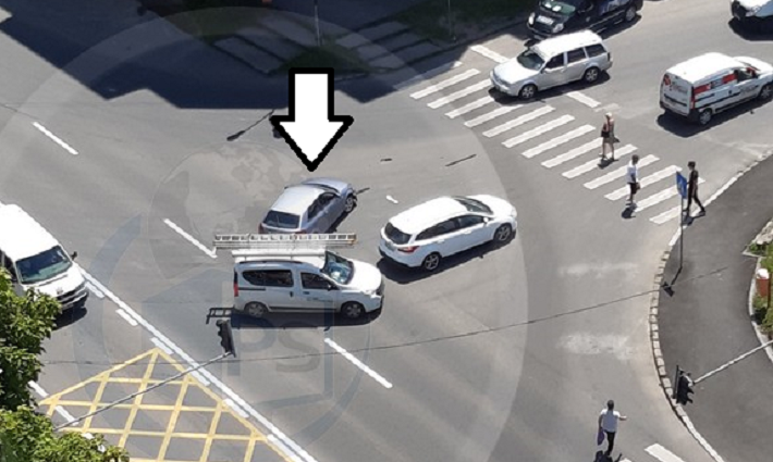 FOTO/VIDEO. Accident în intersecția din Soarelui. Nicio zi fără incidente în zonă