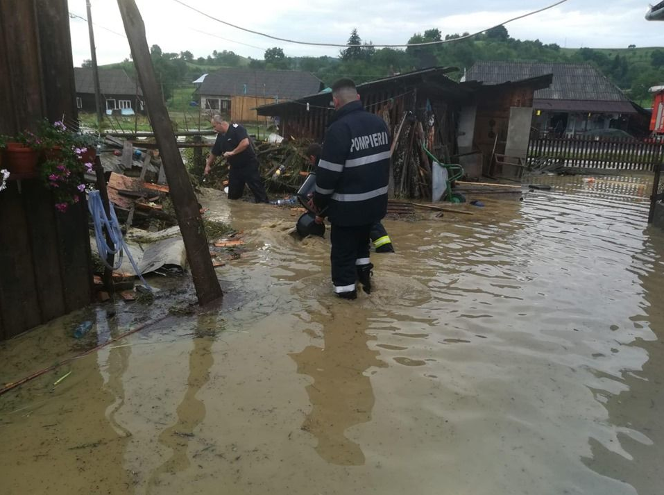 Sárga és narancssárga árvizi riasztás