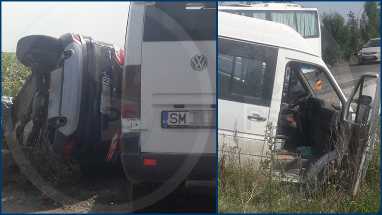 FOTO. Impact între un microbuz și o mașină, care a ajuns în șanț, în județul Satu Mare