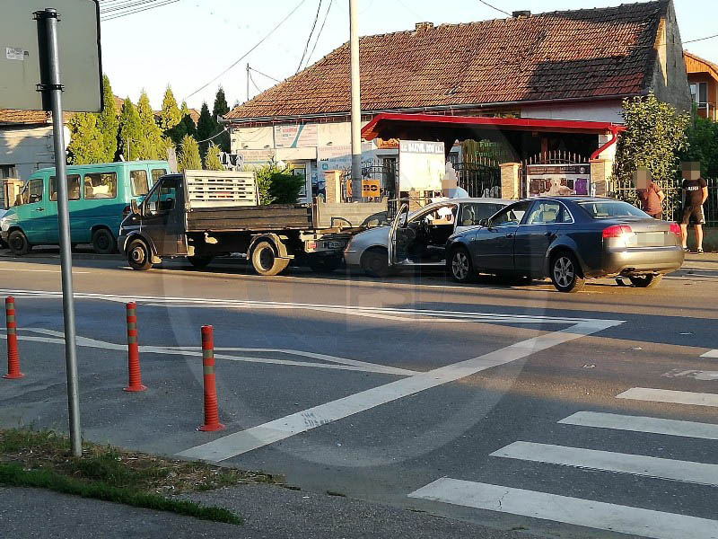 FOTO. Accident în lanț în  municipiul Satu Mare