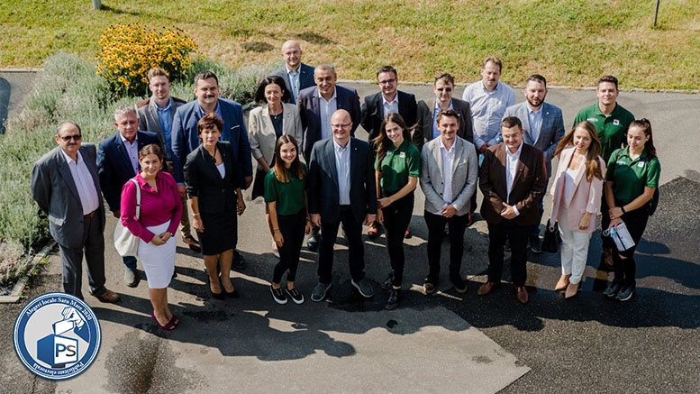 FOTOGALERIE. Kereskényi Gábor și-a depus oficial candidatura pentru încă un mandat la Primăria Satu Mare