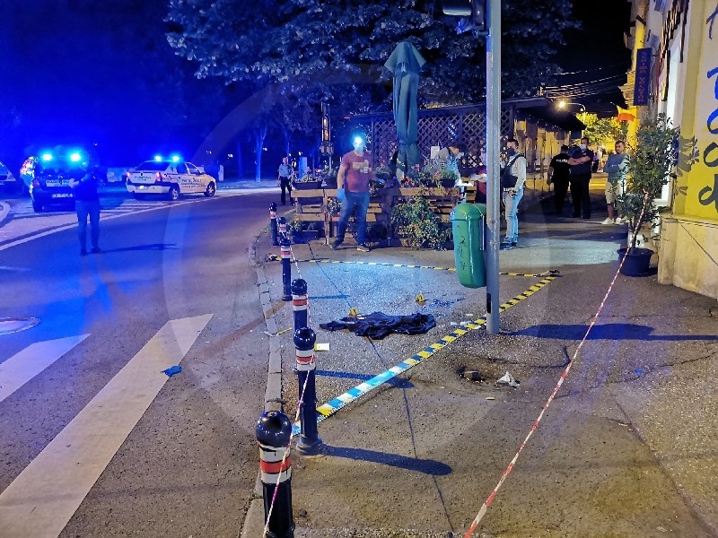 FOTO/VIDEO. Filmul înjunghierii tânărului în centrul Sătmarului. Polițiștii au reținut un suspect