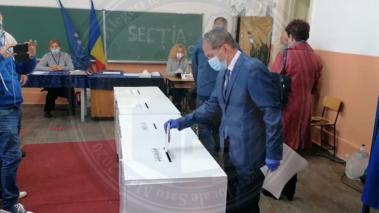 Chiar dacă a luat sub scorul partidului, președintele PNL Adrian Albu se consideră un învingător