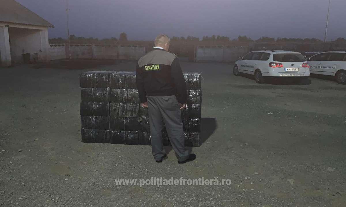 FOTO. Focuri de armă la granița României, în județ! Contrabandiști fugăriți cu pistoalele spre Ucraina