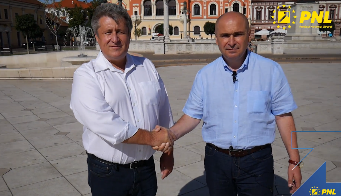 VIDEO. Primarul Oradiei, Ilie Bolojan, îl laudă pe primarul Tășnadului, Grieb Csaba Francisc