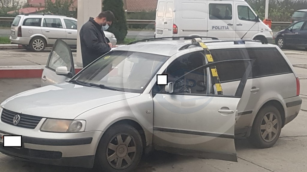 FOTOGALERIE. Șofer decedat într-o benzinărie din municipiul Satu Mare. Poliția a deschis o anchetă