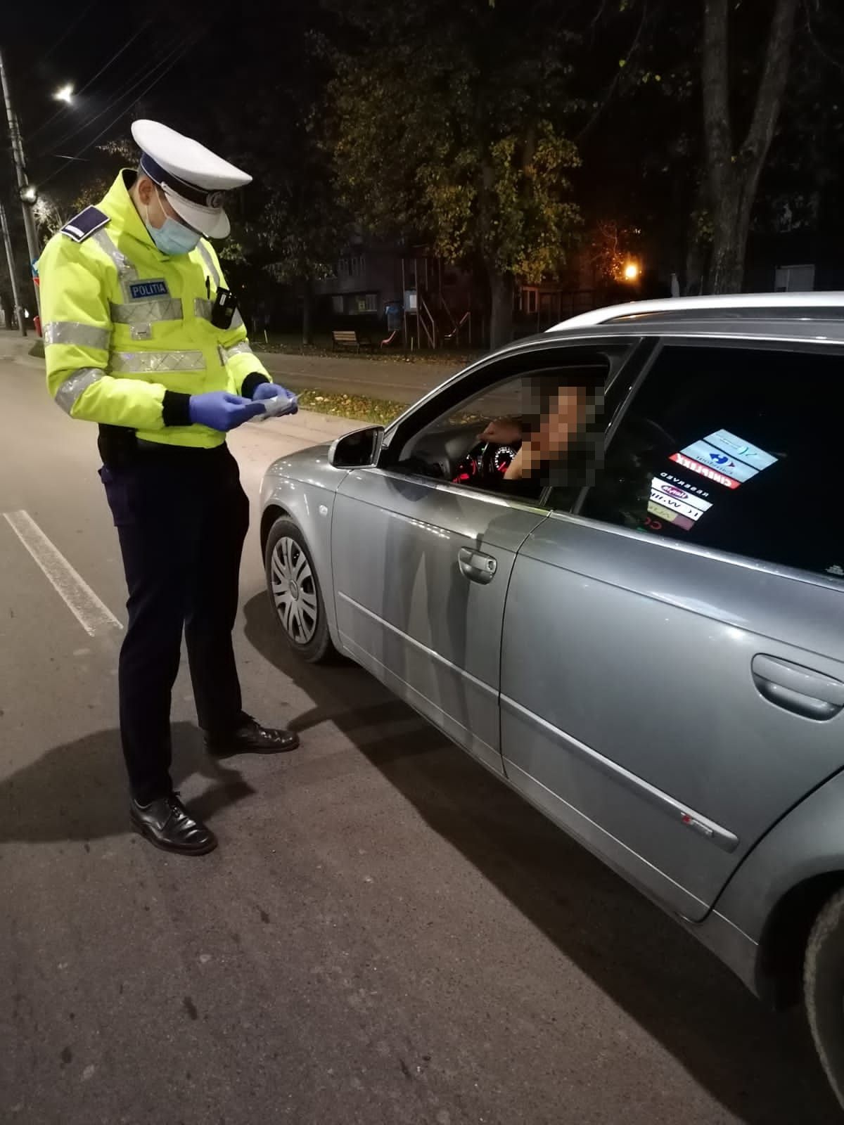 Noi restricții adoptate de Guvern: magazinele se închid la 18:00! Se interzice ieșirea din casă după 20:00