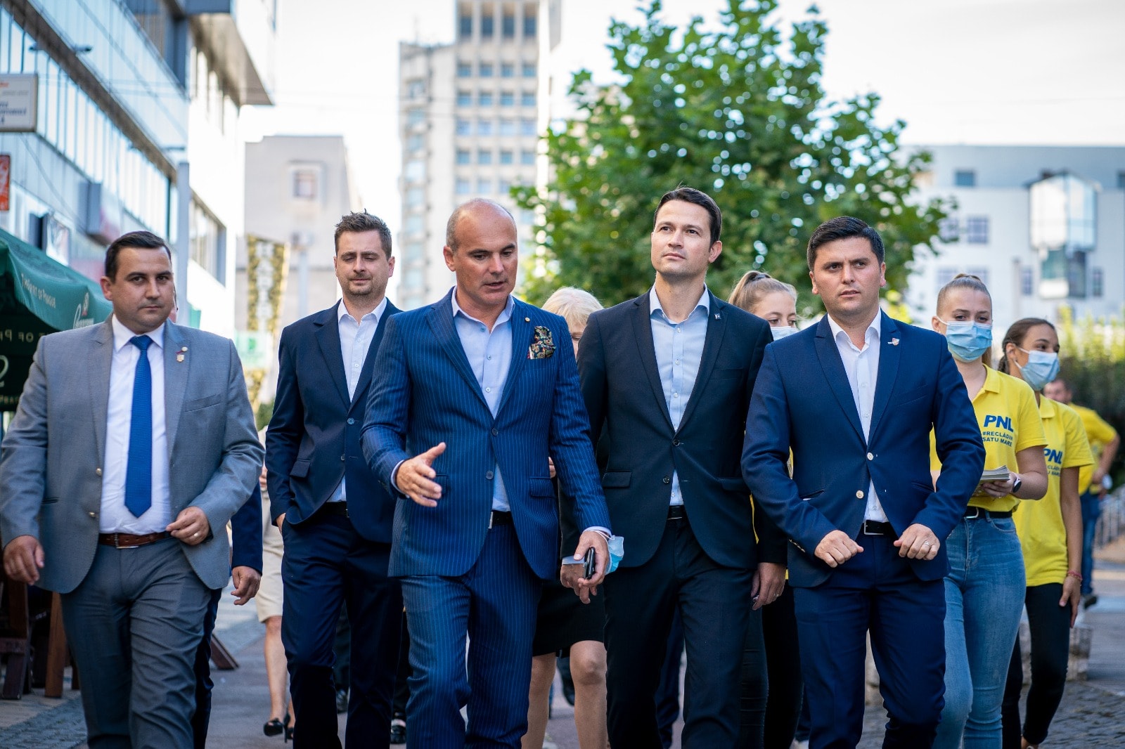 Rareș Bogdan, mesaj dur pentru contestatarii lui Adrian Cozma: ”Niște frustrați. Cozma are sprijinul nostru”