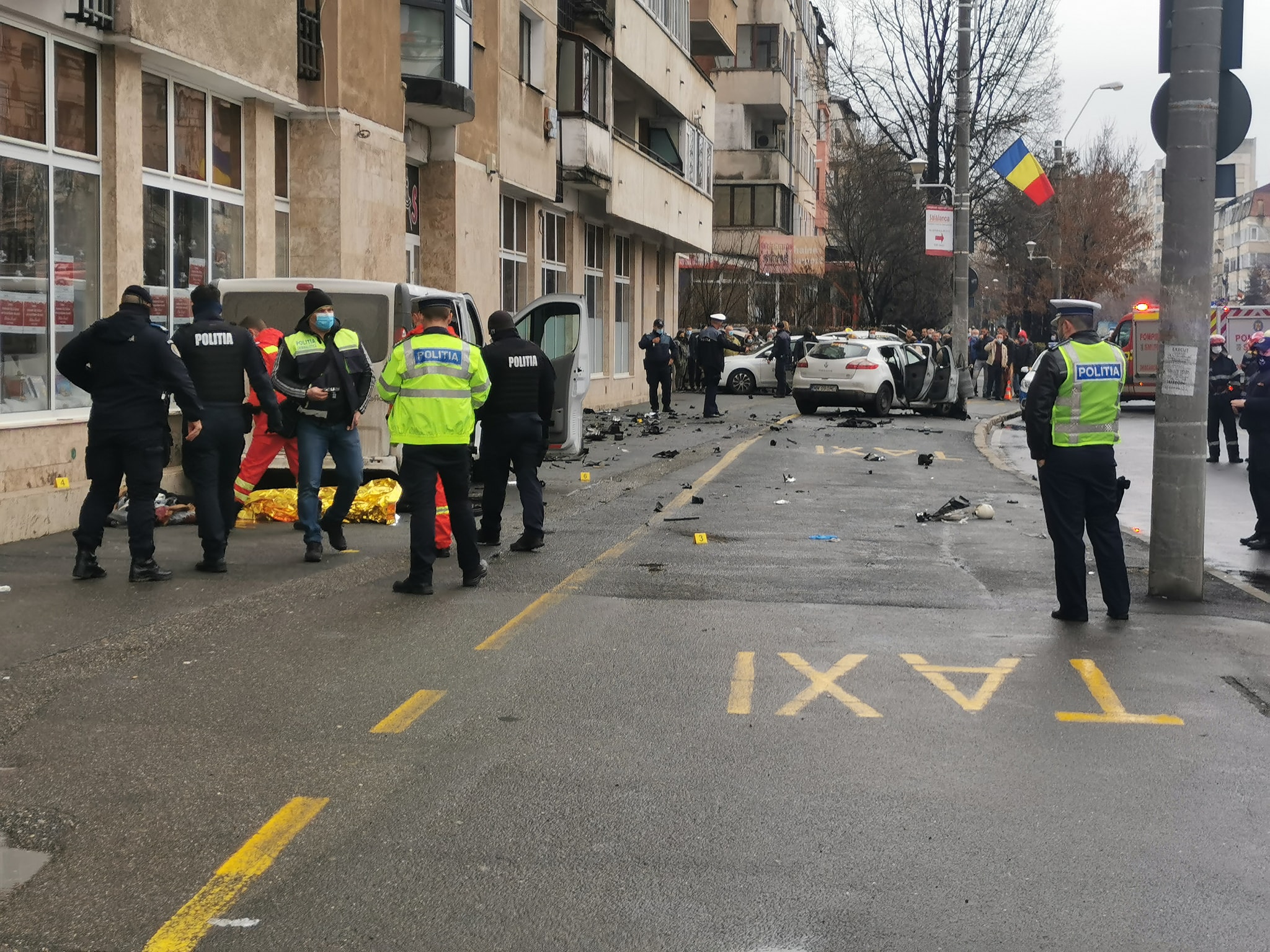 FOTO/VIDEO. Tragedie de Crăciun, în Baia Mare. Doi pietoni, omorâți pe trotuar