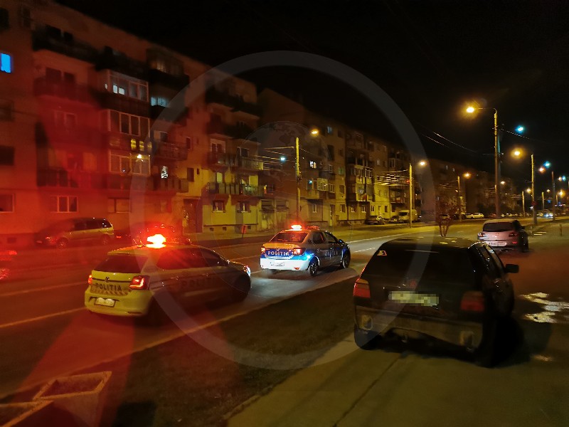 FOTOGALERIE. Accident pe Drumul Botizului. Un șofer beat, cu Poliția pe urme, după ce a fugit