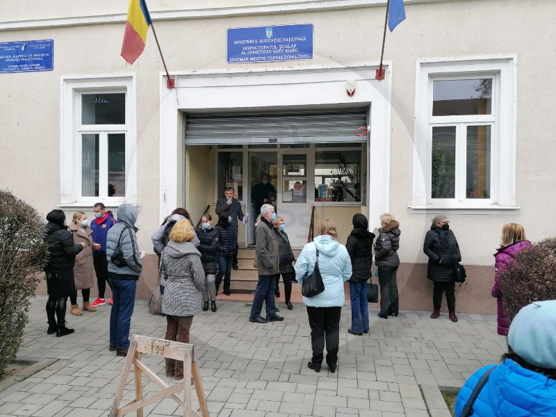 ANCHETĂ. Inspectoratul vrea reducerea claselor din județ. Clasele în limba română, cele mai afectate